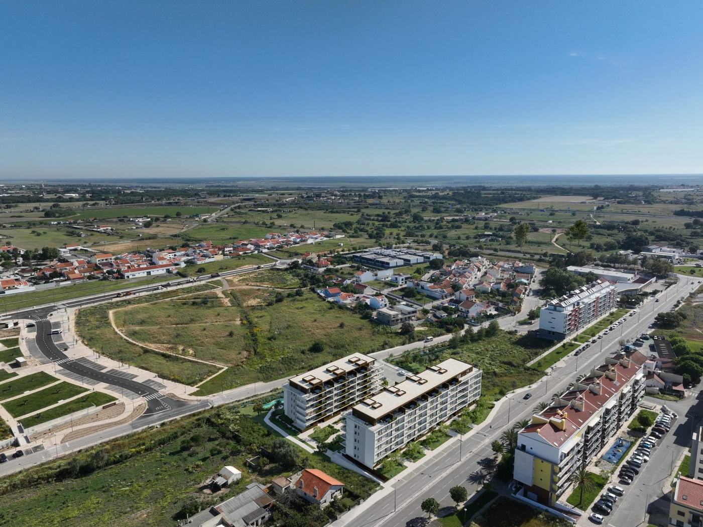 Monville — vista aérea da implantação em Montijo.